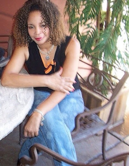 Meet your Posher, Cindy - Picture 1 of 1